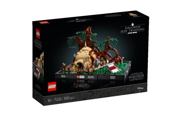 LEGO Star Wars 75330 Dagobah Jedi Training Diorama - Retired