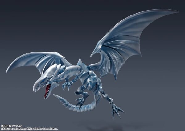 Yu-Gi-Oh! Blue-Eyes White Dragon S.H. MonsterArts Bandai Figure