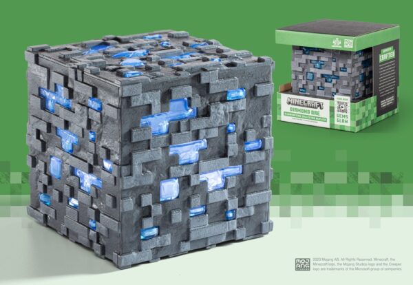Minecraft Luminous Diamond Ore Collector Replica Noble Collection