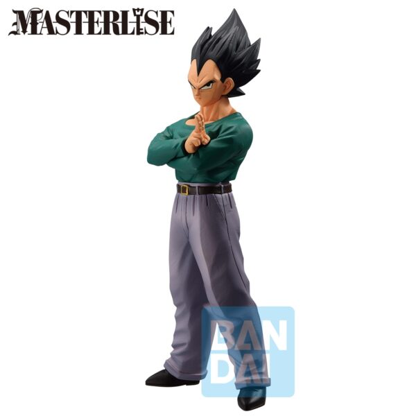 Dragon Ball Z Vegeta Dueling To The Future Bandai Figure
