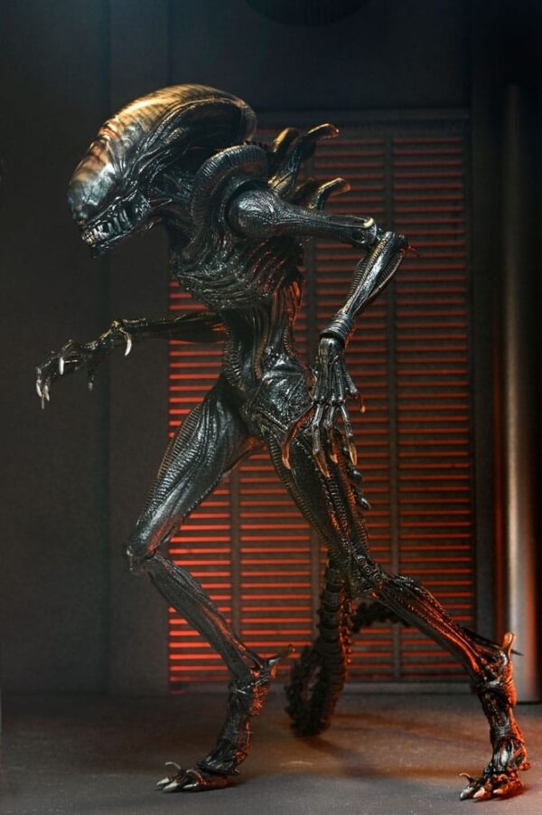 Alien Romulus Scorched Xenomorph Ultimate Neca Figure