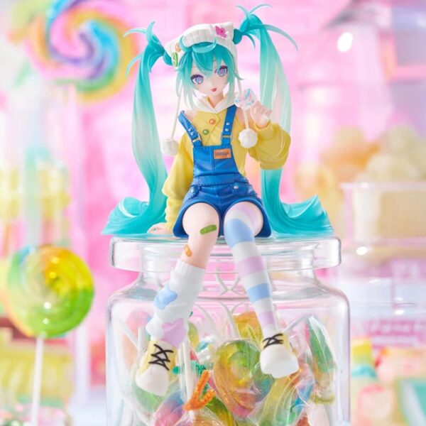 Hatsune Miku "Lollipop" Noodle Stopper Furyu Statue