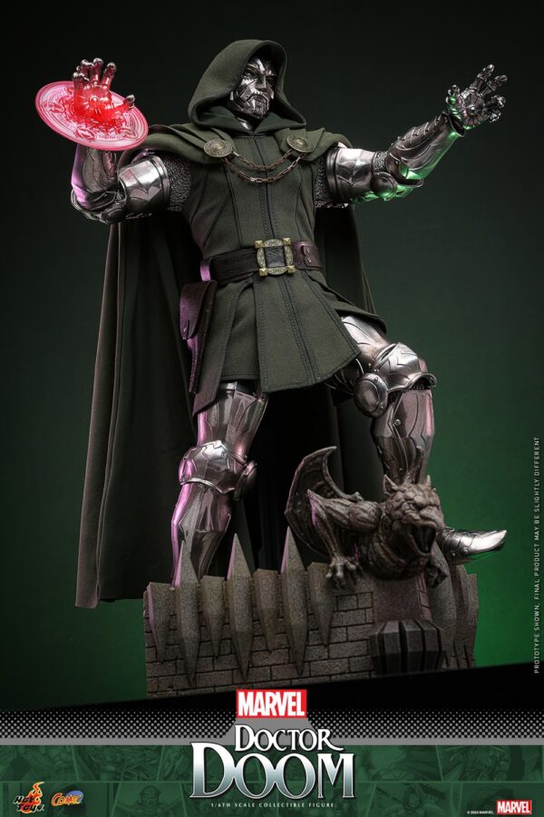 Marvel Dr. Doom Sixth Scale Hot Toys Figure