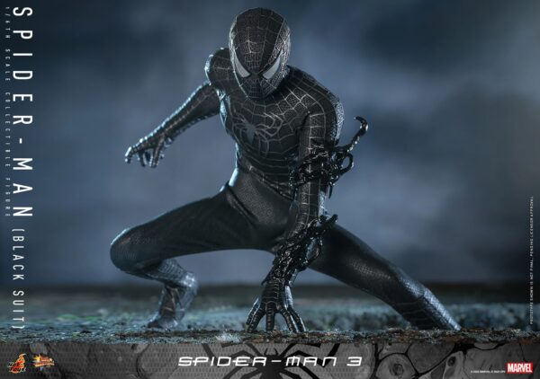 Marvel Spider-Man (Black Suit) Collector Edition Sixth Scale Hot Toys Figure