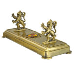 Harry Potter Gryffindor Noble Collection Wand Display