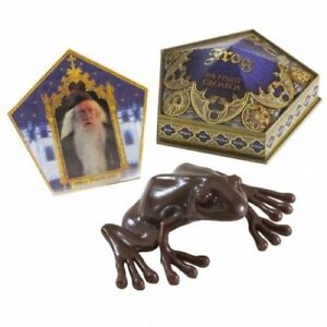 pos-0849421004651-3719e35eb8a55ee74f95ff6631371e5c.jpg Harry Potter Chocolate Frog Replica - Image 1