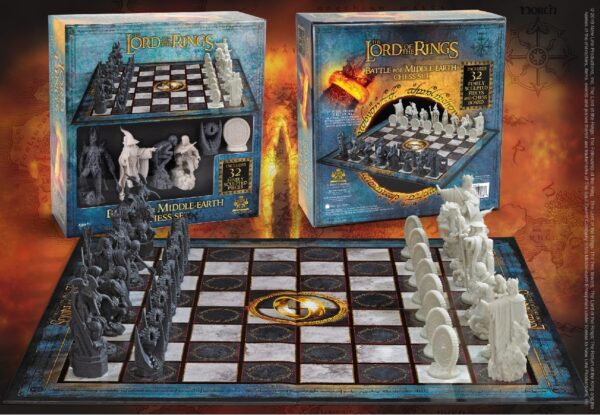The Lord Of The Rings Battle for Middle-Earth Noble Collection Chess Set
