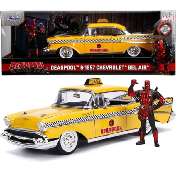 Marvel Deadpool & 1957 Chevy Bel Air 1 Figure 1:24
