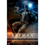 DC Zack Snyder's Justice League Batman Tactical Batsuit Version Sixth Scale Hot Toys Figure