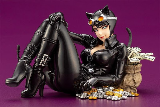 DC Comics - Catwoman Returns 1/7 Scale PVC by Kotobukiya