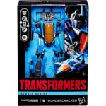 Transformers Thundercracker War for Cybertron Hasbro Figure