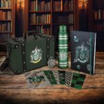 Harry Potter Colourful Crest Slytherin Premium Gift Set