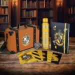 Harry Potter Colourful Crest Hufflepuff Premium Gift Set