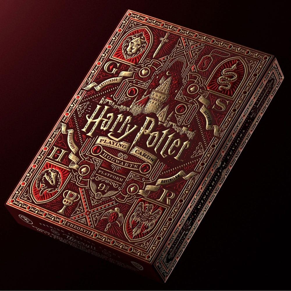 pos-850016557490-ab7a17f42fdbce8836c16fb5c0bf350c.jpg Harry Potter Red Version Playing Cards - Image 1