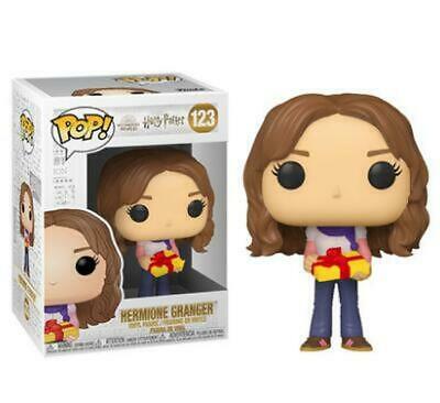 pos-889698511537-68465bf07f1b8787b829710825b55ca3.jpg Funko POP! Harry Potter N° 123 - Hermione Granger Holiday - Image 1