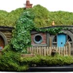 The Hobbit Trilogy #24 Gandalf's Cutting Weta Statue