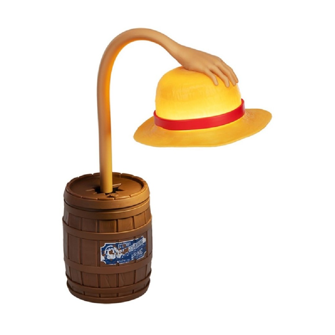 0ab6791b586da9b08aacb53ad3ed6d4a.jpg One Piece Hat Desk Lamp - Image 1