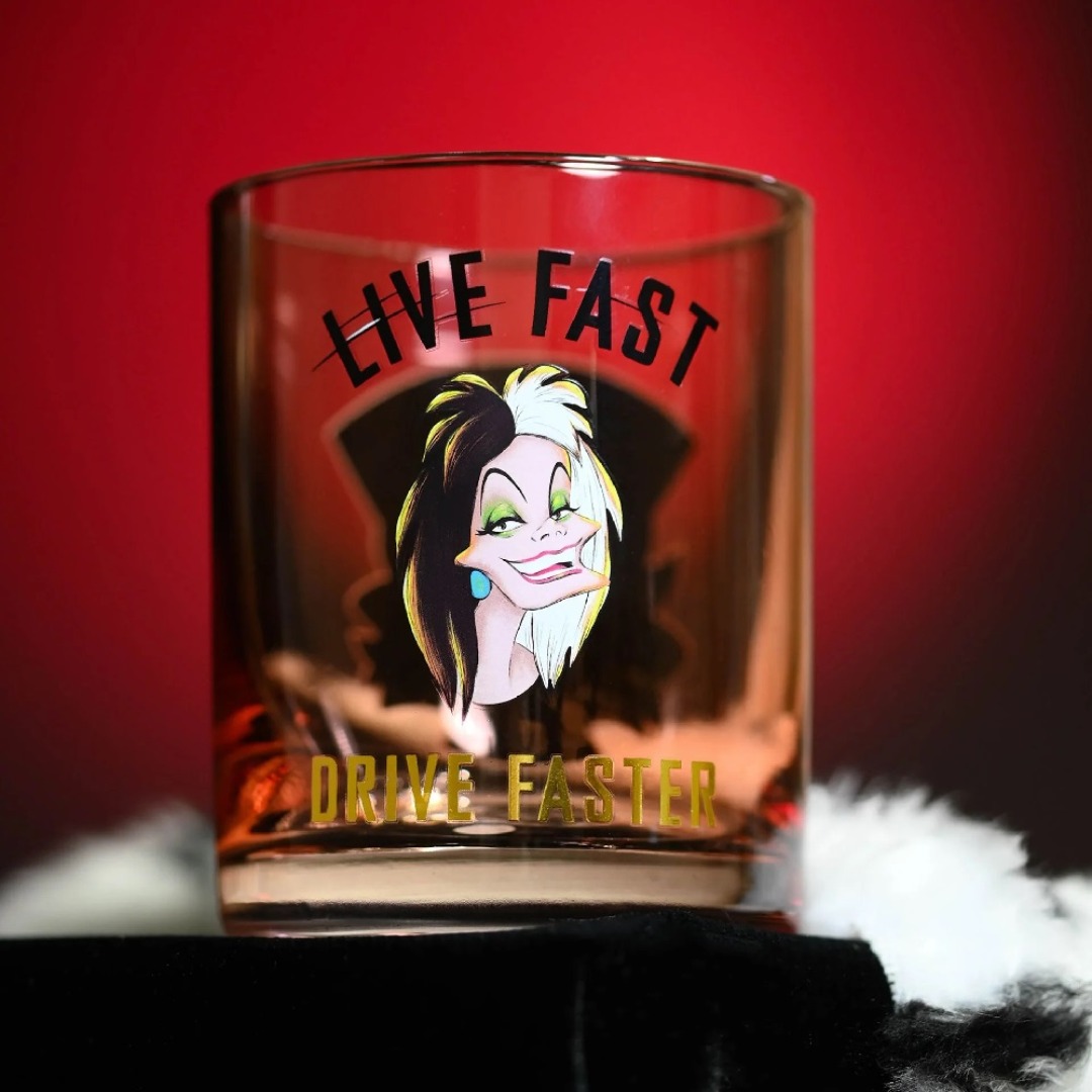 200ccd026ec801adc2ee3fb6a3bcbc67.jpg Disney Villains Cruella Glass 400ml - Image 1