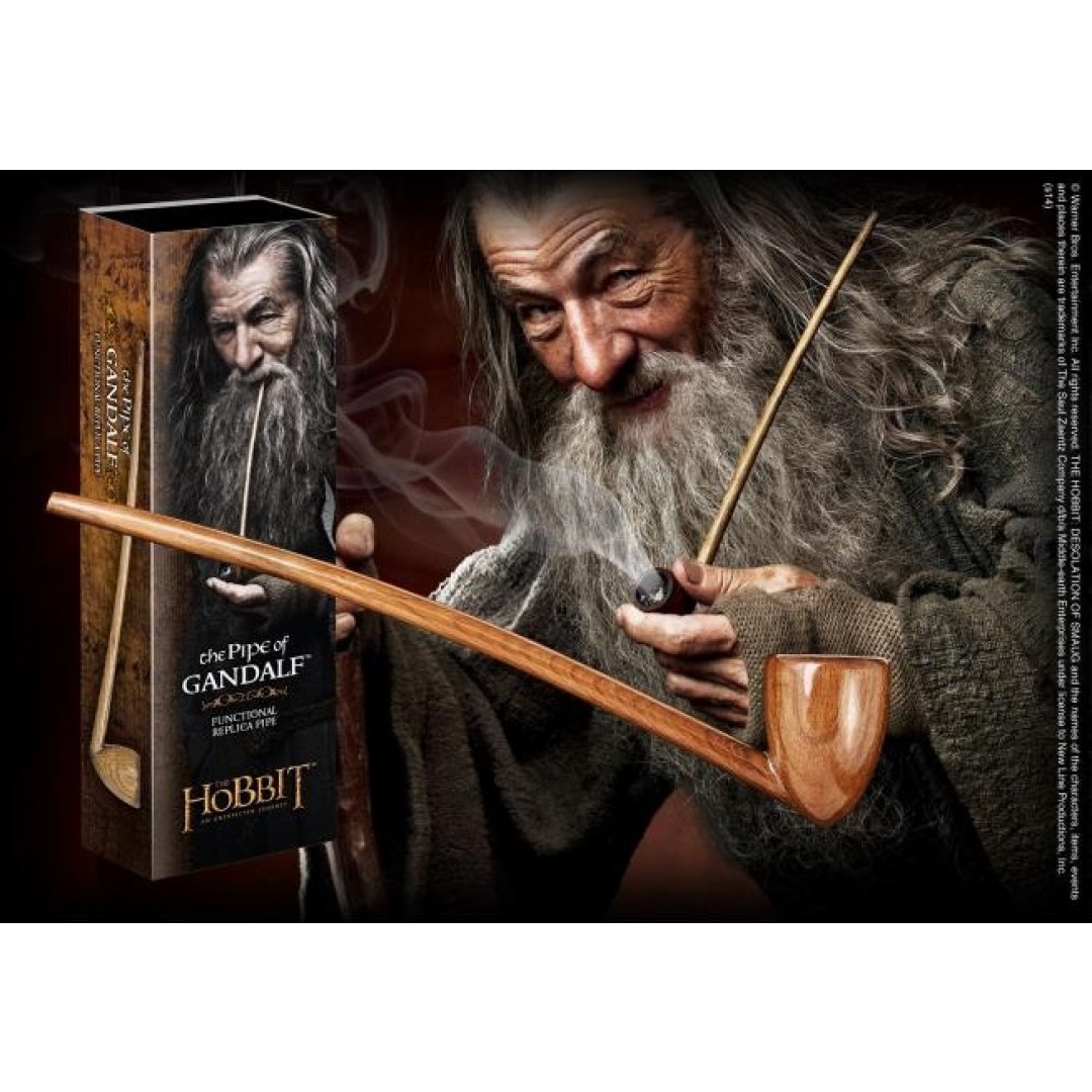26979b8d097839ee6ffd6123c426ecaa-1.jpg The Hobbit Gandalf's Pipe Noble Collection - Image 1