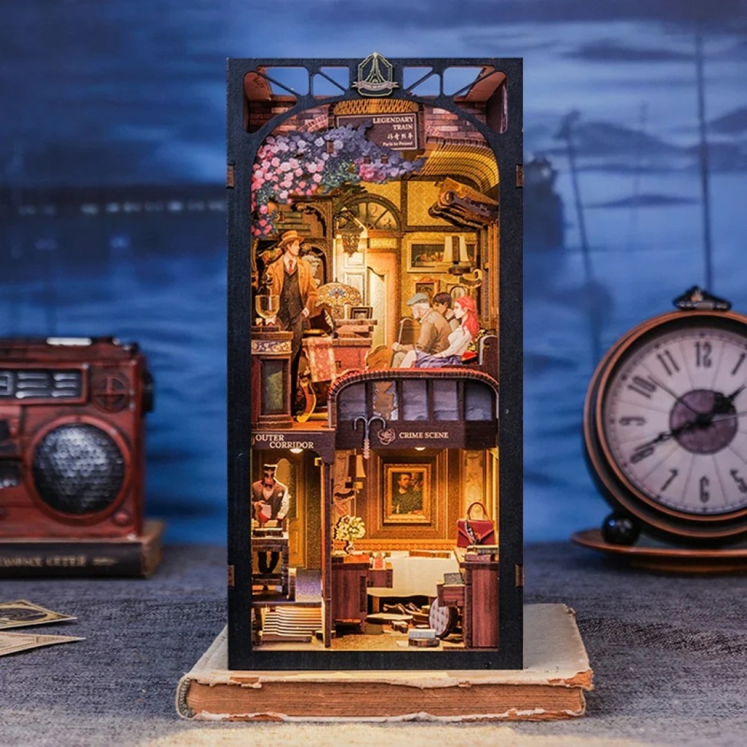 37b6d61b9d88dbb7ccf51029b2692b82.jpg DIY Book Nook Kit Mystery Train - Image 1