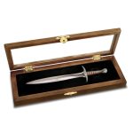 The Lord Of The Rings Sting Letter Opener Noble Collection