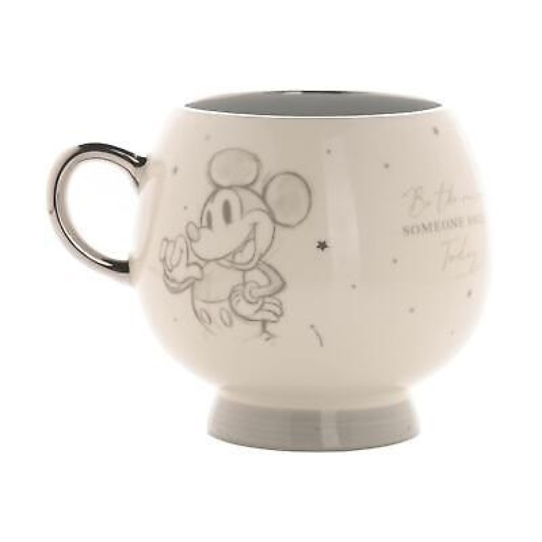 415682d62d004661e7fc964997810d82.jpg Disney Mickey Mouse Globe Premium Mug 400ml - Image 1