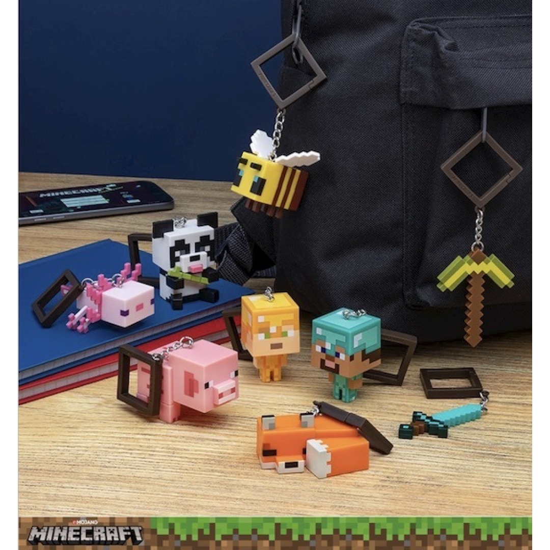 60f6690bcaf417d15cf6f5359b22e310.jpg Minecraft Backpack Buddies Mystery Bag - Image 1