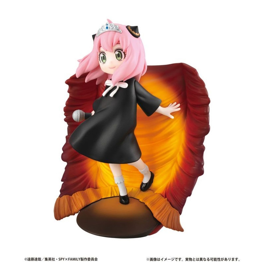84ce4f40c71c553b999fbb9e227f0c67-1.jpg Spy X Family Anya Petitrama Vol.3 Megahouse Statue - Image 1