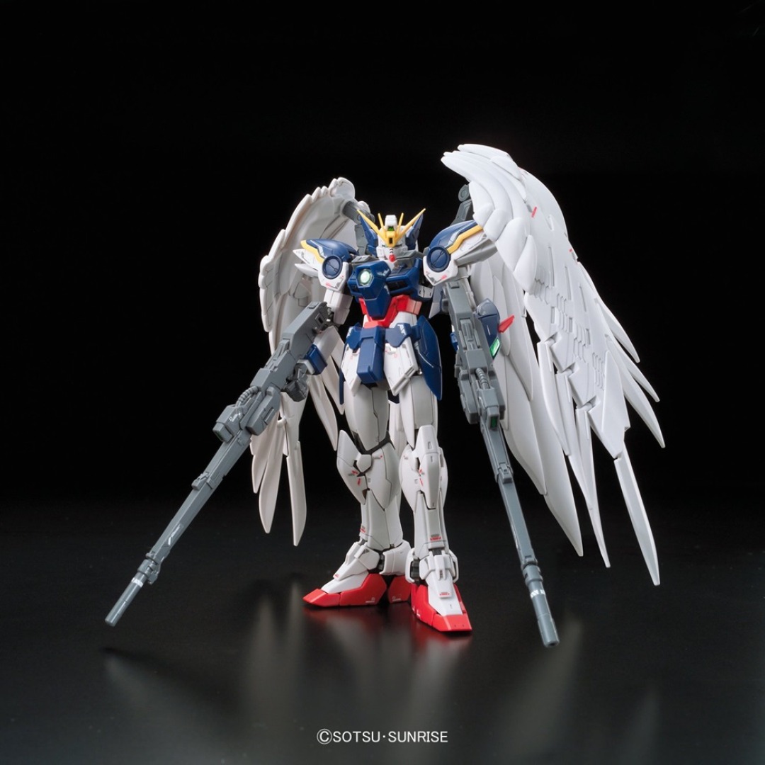 8da4959f175dd1421566c546dca6745a.jpg Gundam Wing Zero EW RG Bandai Model Kit - Image 1