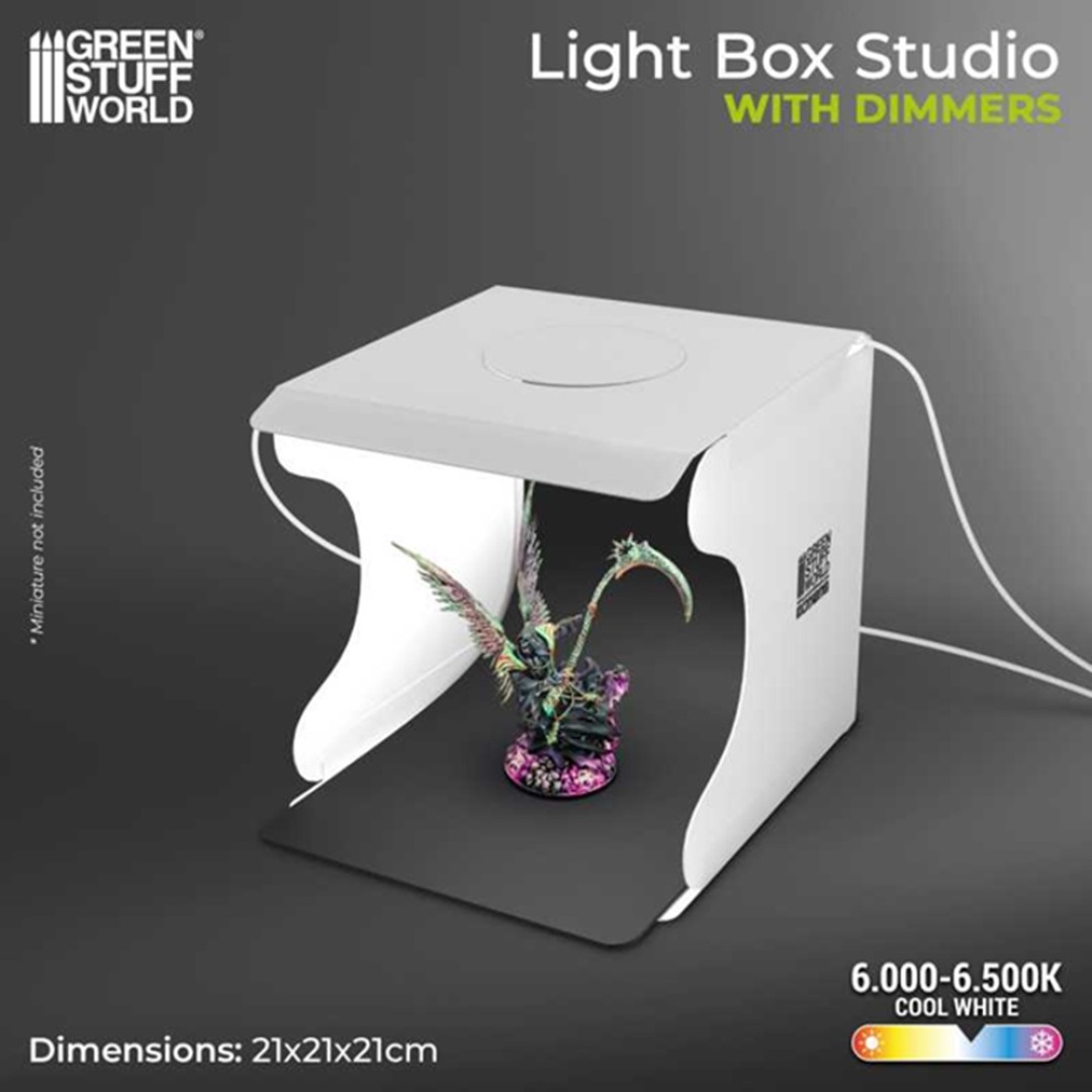 8dca2b99bf9717e6ea73840c29e44f8d.jpg Green Stuff World Light Box Studio With Dimmer - Image 1