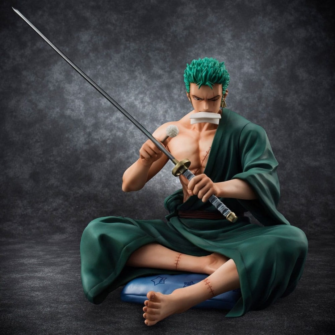 9470dbdcc7a6b75d75590d95652a31af.jpg One Piece Roronoa Zoro P.O.P. S.O.C. Megahouse Statue - Image 1