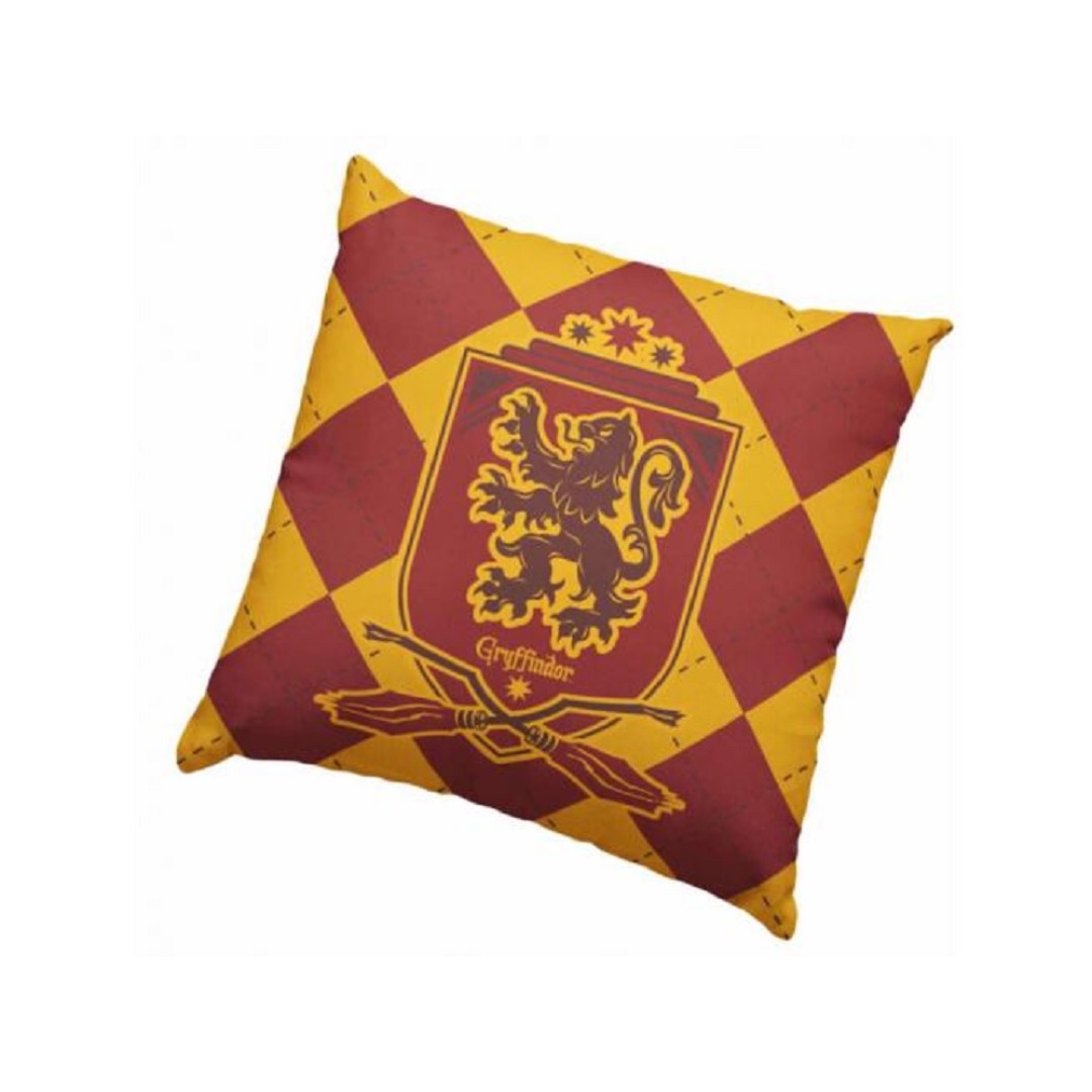 94ec03d190d1bcc7d7be58ef67fa95ec.jpg Harry Potter Gryffindor Cushion 40x40cm - Image 1