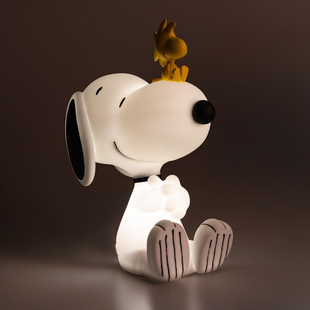 9da8112be2d7cbaf6e90d9fe1b19dfa7.jpg Snoopy Decorative Lamp - Image 1