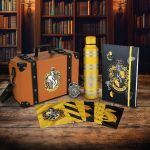 Harry Potter Colourful Crest Hufflepuff Premium Gift Set