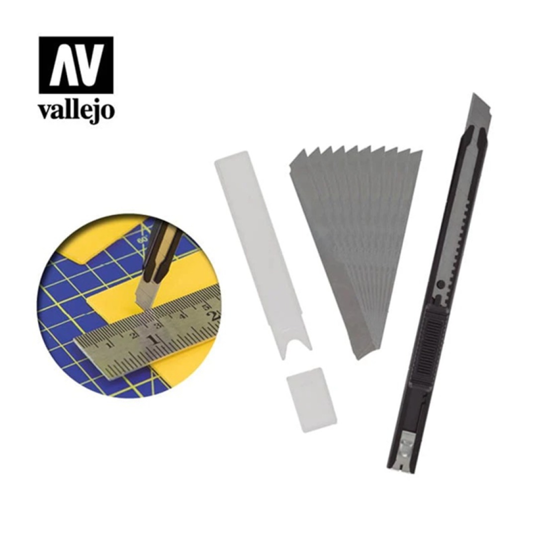 c6ac848089e8a5838a942249a10a1830.jpg Vallejo - Tools - Slim SnapOff Knife & 10 Blades - Image 1