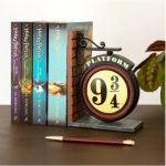 Harry Potter Platform 9 3/4 Bookend