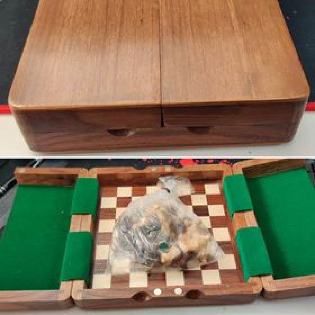 d692952dc522bb2b1328a372e7cb4755.jpg Magnetic 7.5"x7.5" Teak Chess Set - Image 1