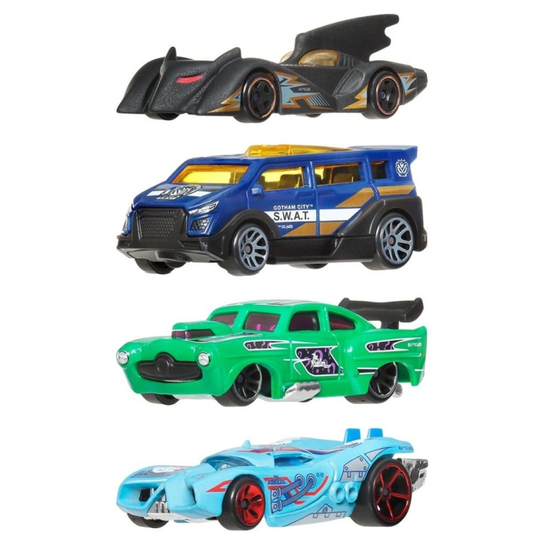 8b03984079b76a9446342f2f41fbb20c.jpg Hot Wheels Silver Series DC Batman Random 1/64 979T Vehicle - Image 1