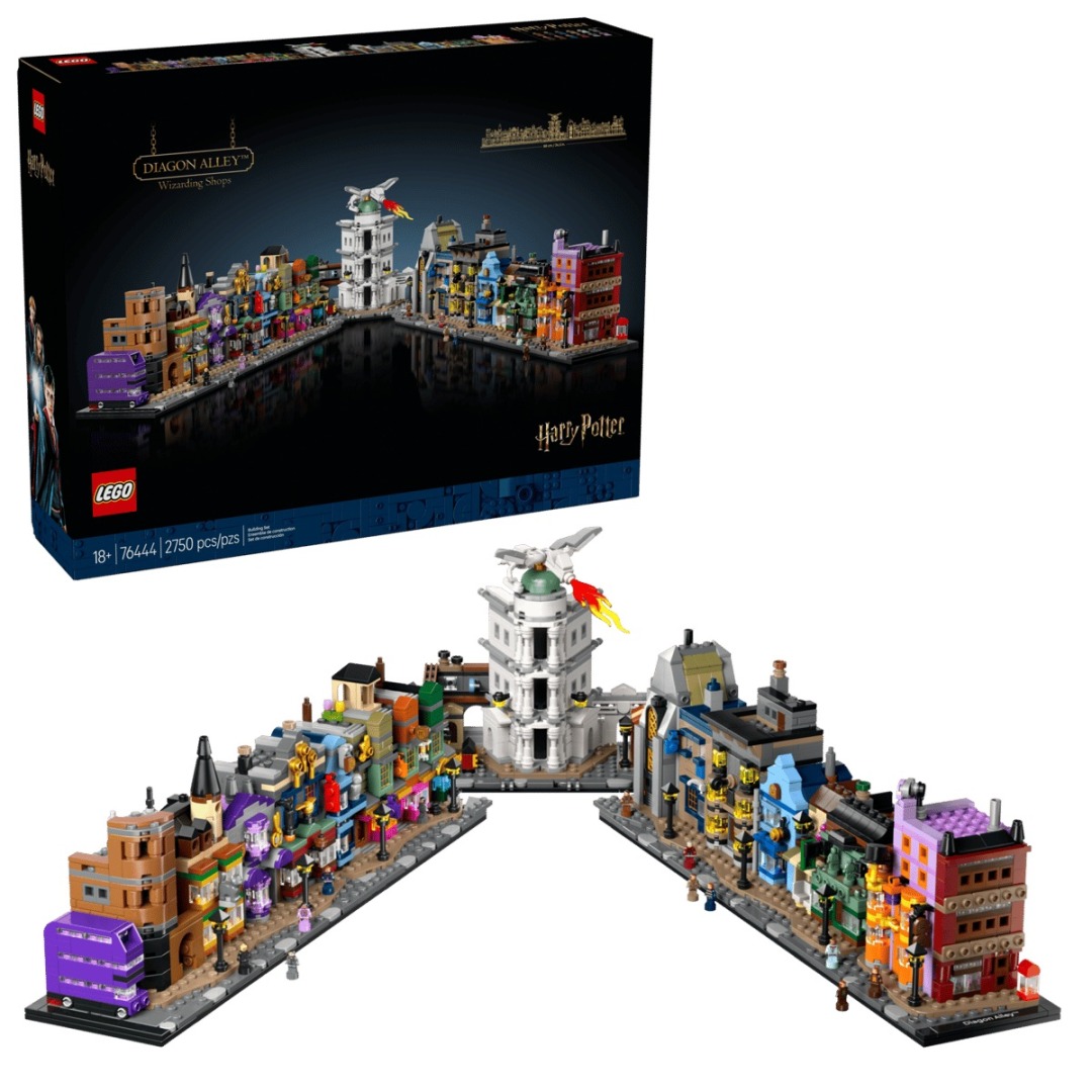 6796399e5e8ef7be26a9578fa97b11f8.jpg LEGO Harry Potter 76444 Diagon Alley Wizarding Shops - Image 1