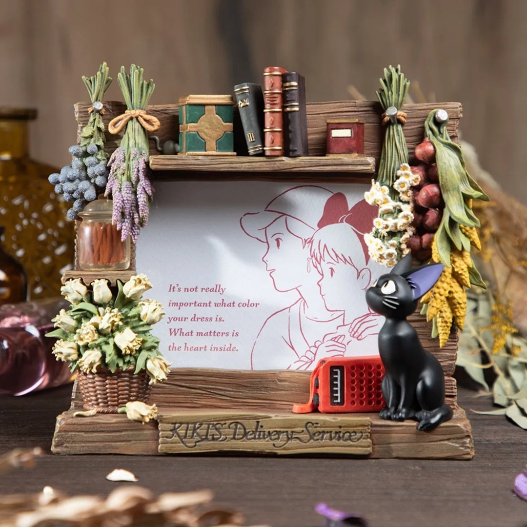 e0c4b5fd3280688859e61c33cd62e669.jpg Studio Ghibli Kiki's Delivery Service Photo Frame Witch's House - Image 1
