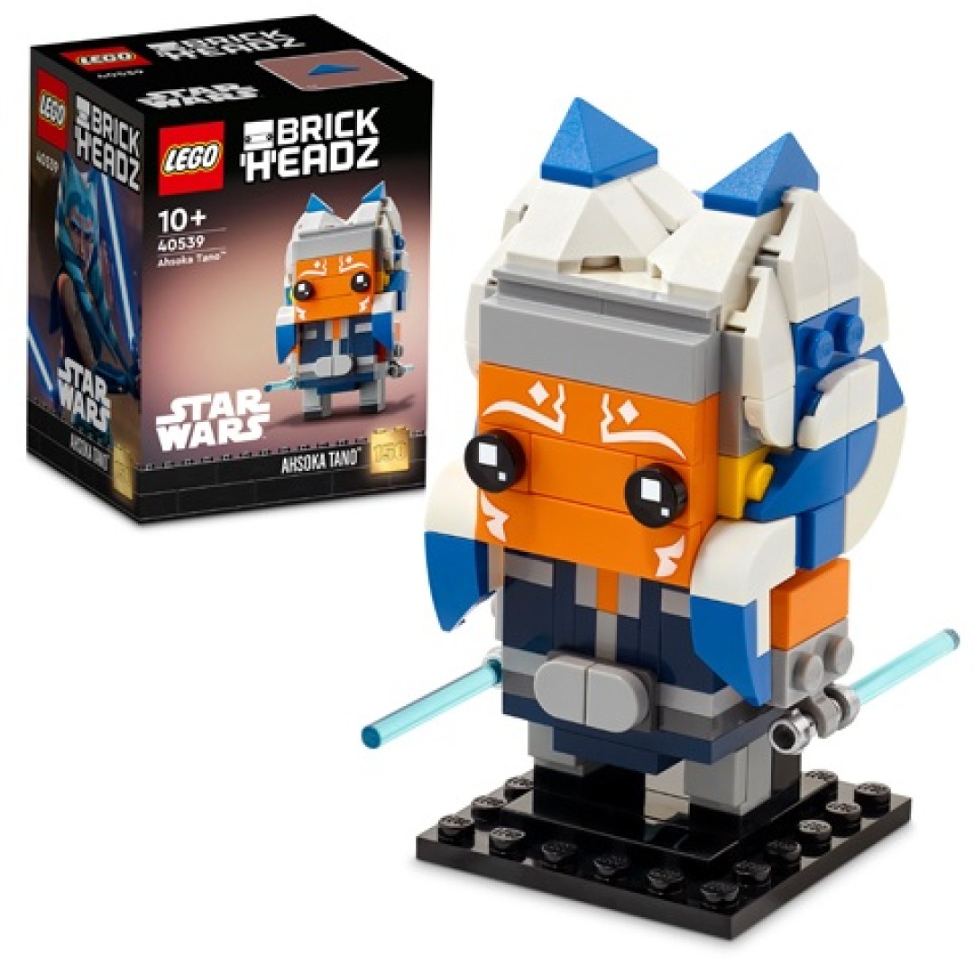 e5a39b5c83110d8286c682ac3d679541.jpg LEGO BrickHeadz 40539 Star Wars Ahsoka Tano - Retired - Image 1