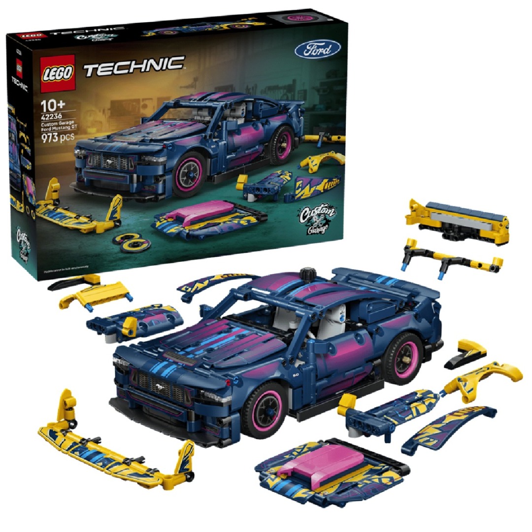 fd375f51af0478b236568f6bc4e11b28.jpg LEGO Technic 42236 Customizable Ford Mustang GT Car - Image 1