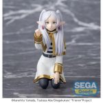 Frieren Poking Something PM Perching Sega Goods Figure