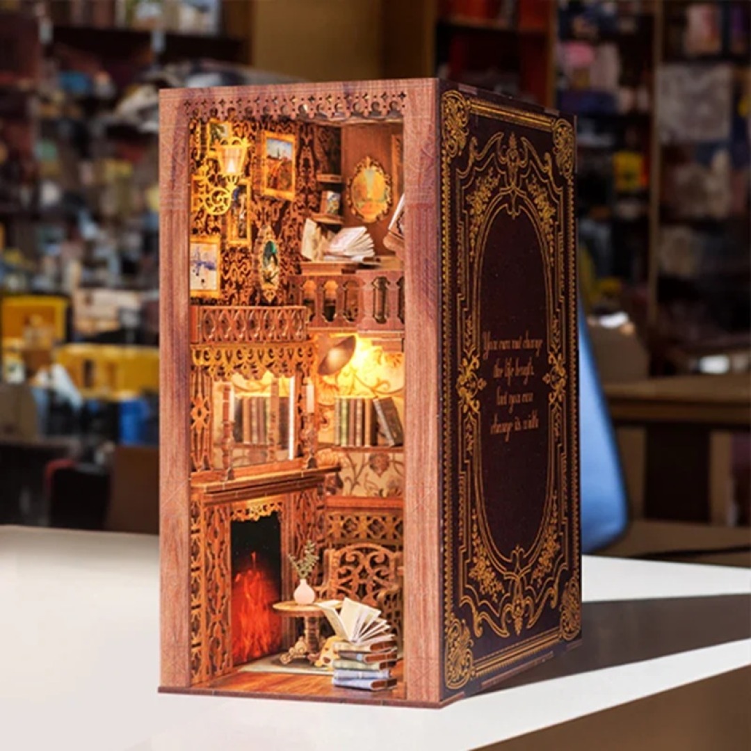 f9005a9c20267f4dd34ea08b9e6f360f.jpg DIY Book Nook Kit Eternal Bookstore - Image 1
